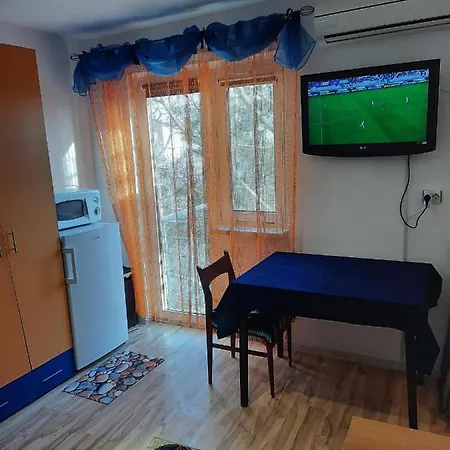 Apartment Poveste De Vara - Copaci, Parc Si Mare *